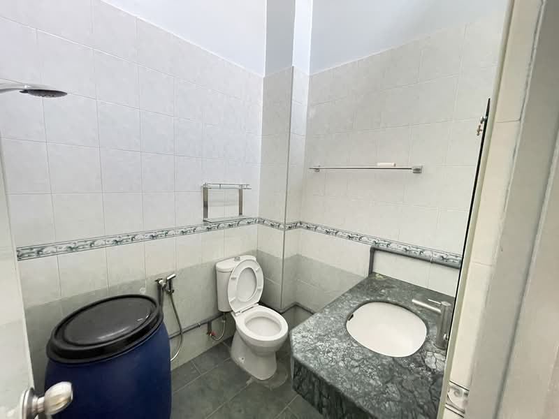 Rumah Teres 2 Tingkat untuk Dijual di Selayang (Selangor) - MY Loh - Bathroom - PropertyGuru.com.my