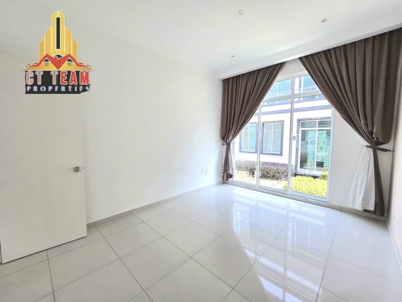 2-storey Terraced House for Sale in Eco Majestic (Semenyih) - Celestine Ting - Living Room - PropertyGuru.com.my