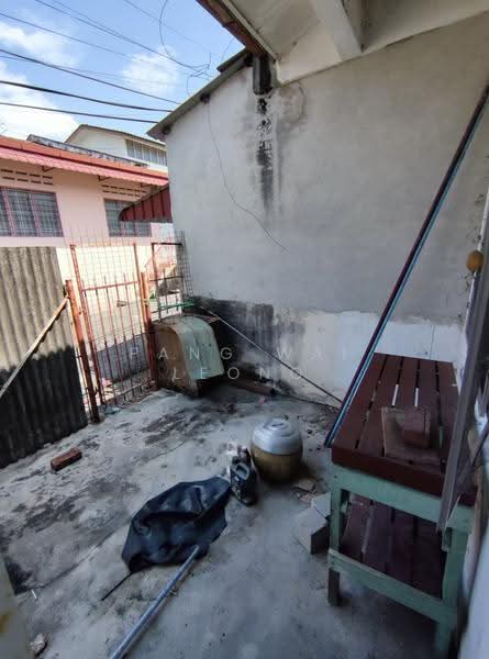 1-storey Terraced House for Sale in Taman Bukit Blossom (Seremban) - Pang Wai Leong - Back Yard - PropertyGuru.com.my