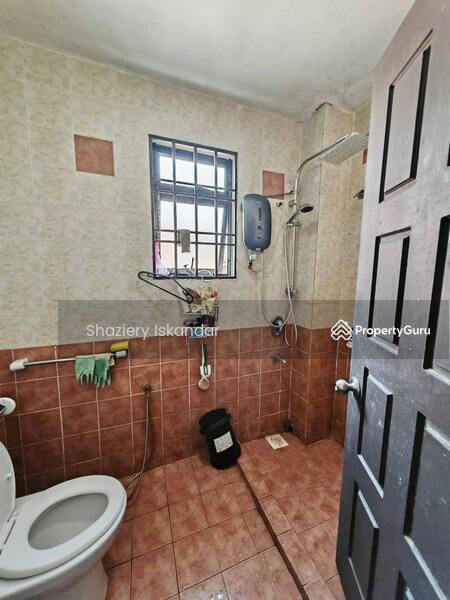 Jalan Birai @ Bukit Jelutong untuk Untuk Dijual - RM 1,550,000, Mac 2026 - Bathroom - PropertyGuru.com.my