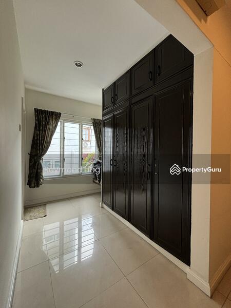 1st Floor Bedroom 2