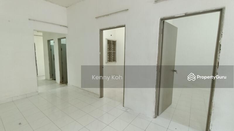 Bungalow for Sale in Bandar Kinrara (Selangor) - Kenny Koh - Corridor - PropertyGuru.com.my