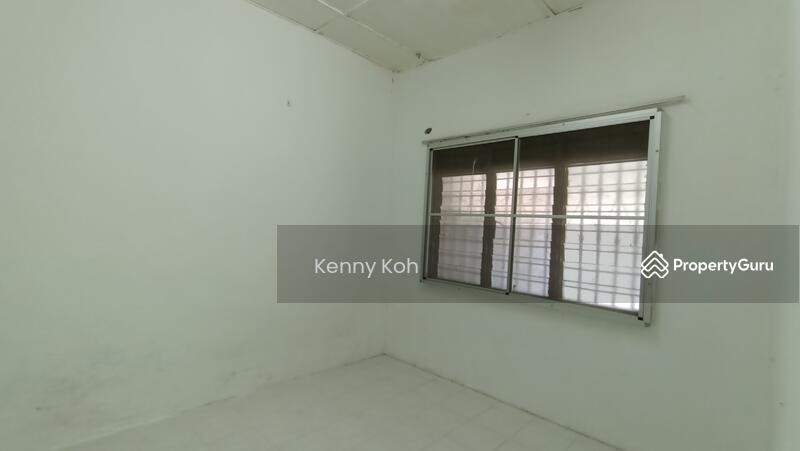 Bungalow for Sale in Bandar Kinrara (Selangor) - Kenny Koh - Bedroom - PropertyGuru.com.my