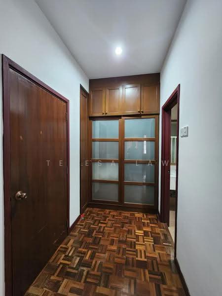Pangsapuri untuk Dijual di GITA BAYU VILLA - Teresa Law - Hallway - PropertyGuru.com.my