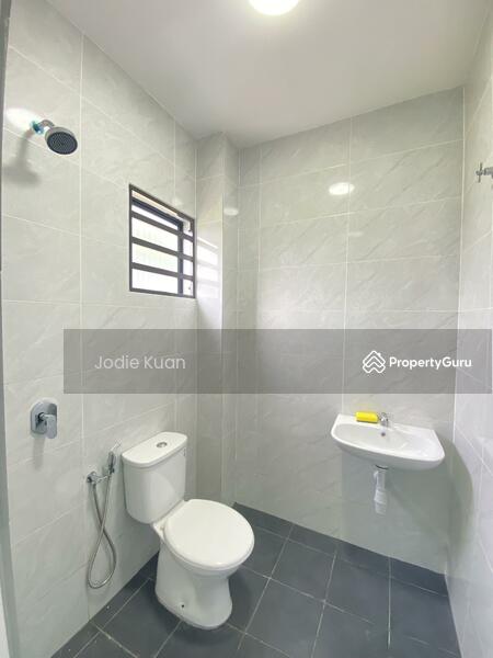 Bathroom 3