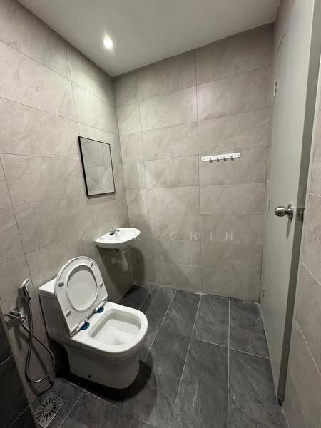 Kondominium untuk Disewa di Residensi Bintang - Yong Quan - Bathroom - PropertyGuru.com.my