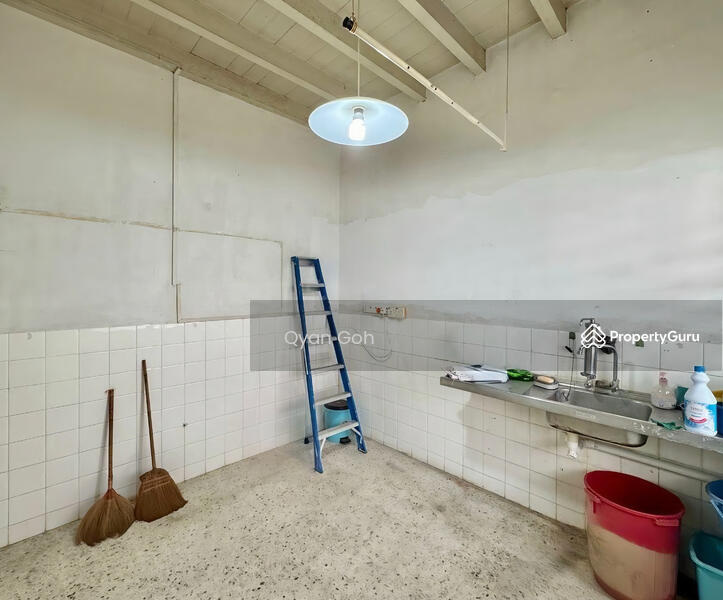 Terraced House for Sale in Gelugor (Penang) - Qyan Goh - Kitchen - PropertyGuru.com.my