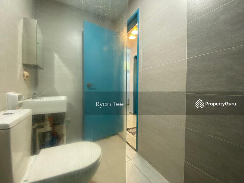 Service Residence for Rent at Gravit8, Klang - Ryan Tee - Bathroom - PropertyGuru.com.my