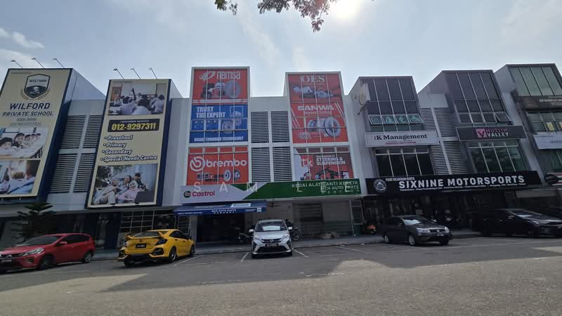 Shop / Office for Rent in Johor Bahru (Johor) - Sam Lee - Exterior - PropertyGuru.com.my