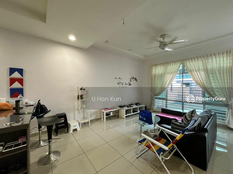 2-storey Terraced House for Sale in Nusa Sentral (Iskandar Puteri (Nusajaya)) - U Hon Kun - Living Room - PropertyGuru.com.my