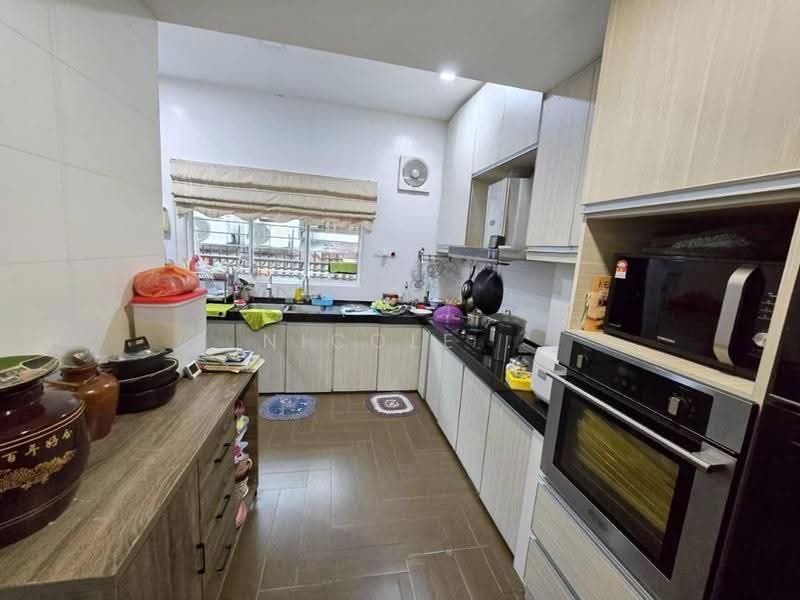 Rumah Teres 2-Tingkat untuk Dijual di Bandar Menjalara (Kuala Lumpur) - Nicole . - Kitchen - PropertyGuru.com.my