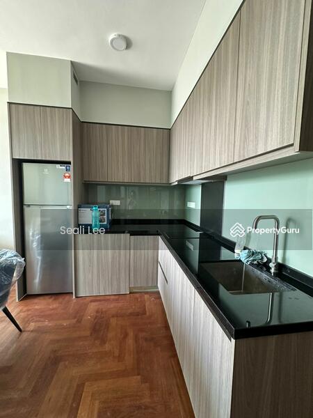 Bloomsvale Menara Vista Petaling untuk Untuk Disewa - RM 2,800 /bulan, Mac 2026 - Kitchen - PropertyGuru.com.my