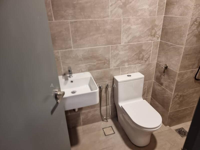 Servis Apartment untuk Disewa di M Arisa - Allana Amir - Bathroom - PropertyGuru.com.my