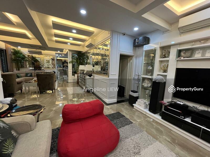 Bandar Kinrara untuk Untuk Dijual - RM 2,360,000, Apr 2026 - Living Room - PropertyGuru.com.my
