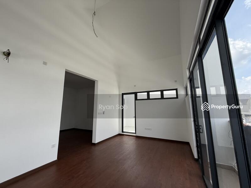 City of Elmina : The Eighth (Chapter 2) untuk Untuk Dijual - RM 1,690,000, Apr 2026 - Living Room - PropertyGuru.com.my