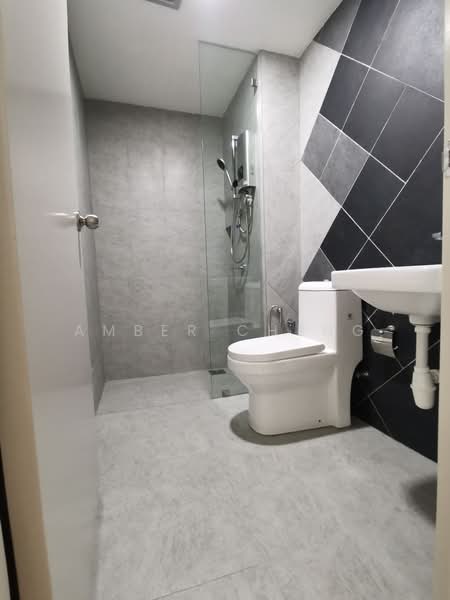 Kondominium untuk Disewa di Trinity Lemanja - Amber Cheng - Bathroom - PropertyGuru.com.my