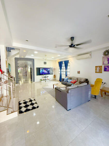 2-storey Terraced House for Sale in Prima Saujana (Kajang) - Calvin Kok - Living Room - PropertyGuru.com.my