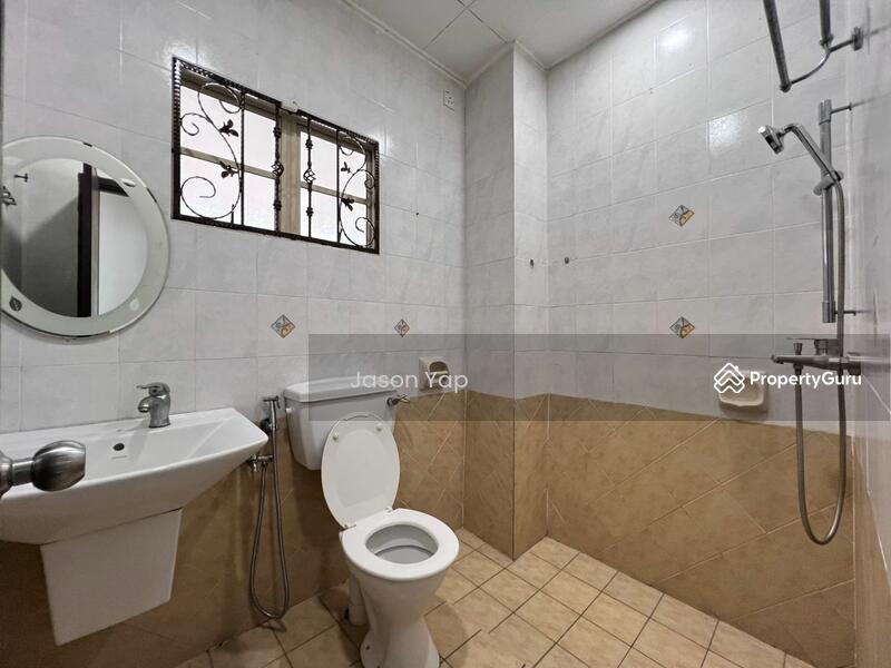 For Rent - Section 9