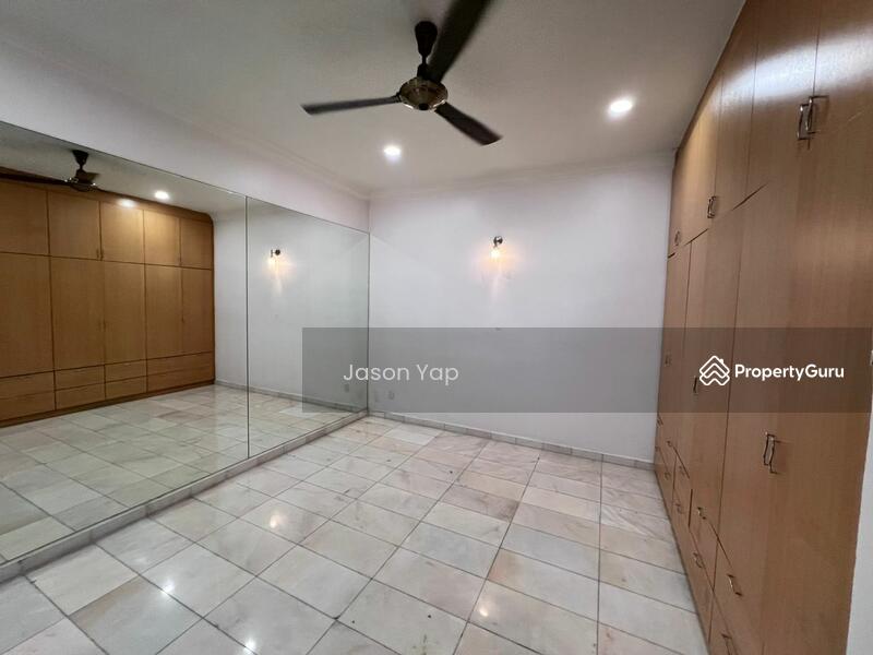 For Rent - Section 9