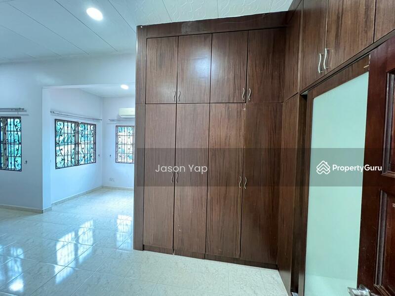 For Rent - Section 9