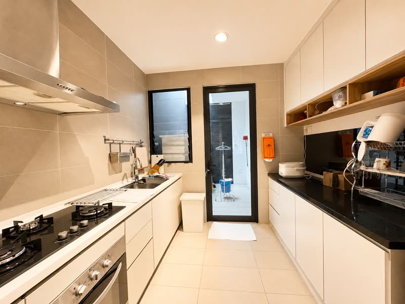 Rumah Teres 3 Tingkat untuk Dijual di Petaling Jaya (Selangor) - CK Yee - PropertyGuru.com.my