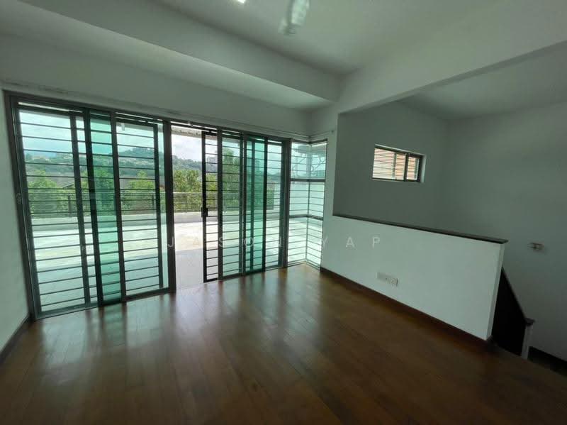Semi-Detached House for Sale in Sutera Damansara (Damansara Damai) - Jason Yap - Living Room - PropertyGuru.com.my