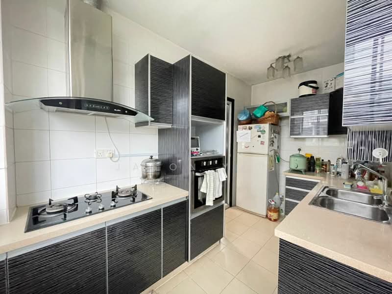 Semi-Detached House for Sale in Sutera Damansara (Damansara Damai) - Jason Yap - Kitchen - PropertyGuru.com.my