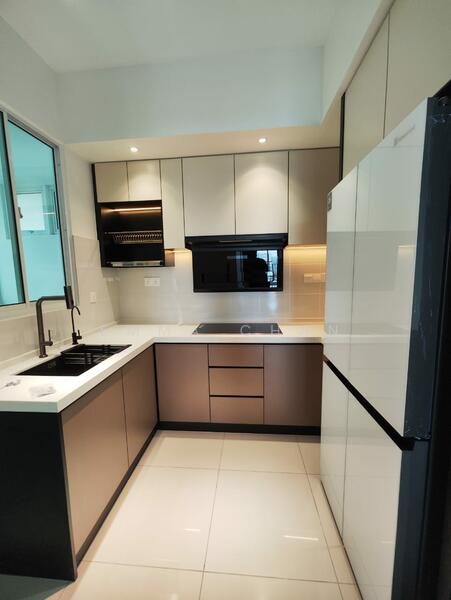 Rumah Flat untuk Disewa di Ideal Residency - Emma Chan - Kitchen - PropertyGuru.com.my