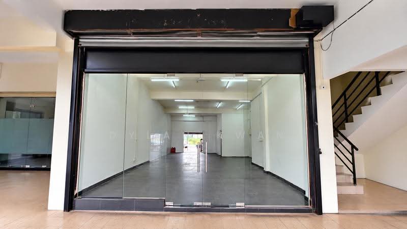 Shop for Rent in Jalan Klang Lama (Old Klang Road) (Kuala Lumpur) - Dylan Kwan - Entrance - PropertyGuru.com.my