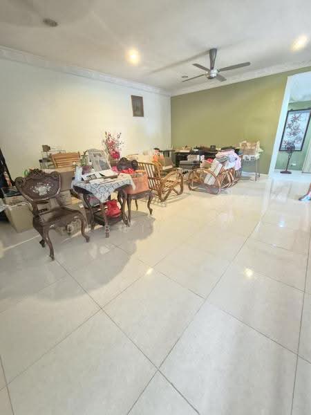 Semi-Detached House for Sale in Taman Lucky (Bangsar) - Debbie Lam - Living Room - PropertyGuru.com.my