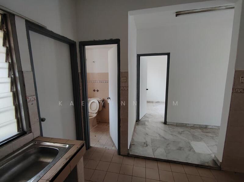 Putra Heights untuk Untuk Dijual - RM 770,000, Mac 2026 - Kitchen - PropertyGuru.com.my