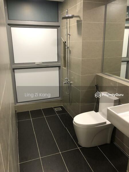 Condominium for Sale at Lakefront Residence - Ling Zi Kang - Bathroom - PropertyGuru.com.my