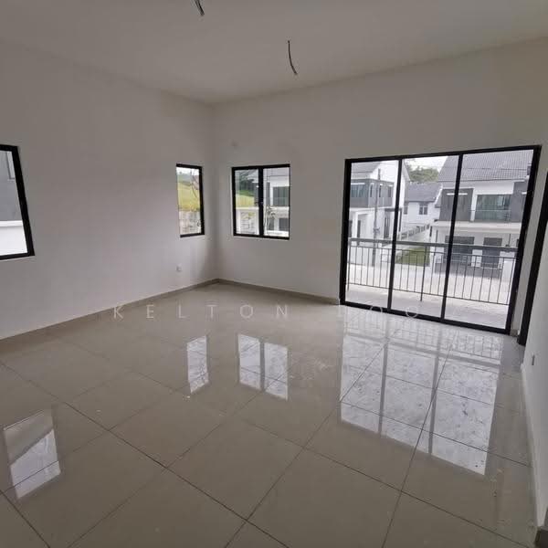 Semi-Detached House for Sale in Anggun (Rawang) - Kelton Foo - Living Room - PropertyGuru.com.my