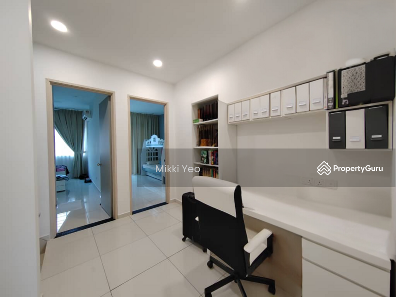 2-storey Terraced House for Sale in Taman Mount Austin (Tebrau) - Mikki Yeo - Study - PropertyGuru.com.my