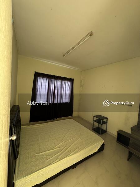 Flat for Sale at Cempaka - Abby Tan - Bedroom - PropertyGuru.com.my
