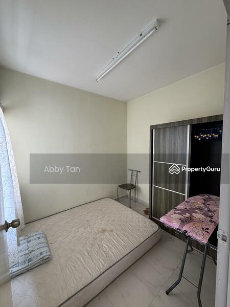 Flat for Sale at Cempaka - Abby Tan - Bedroom - PropertyGuru.com.my