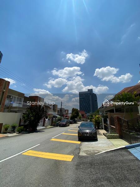 Taman Billion Corner House