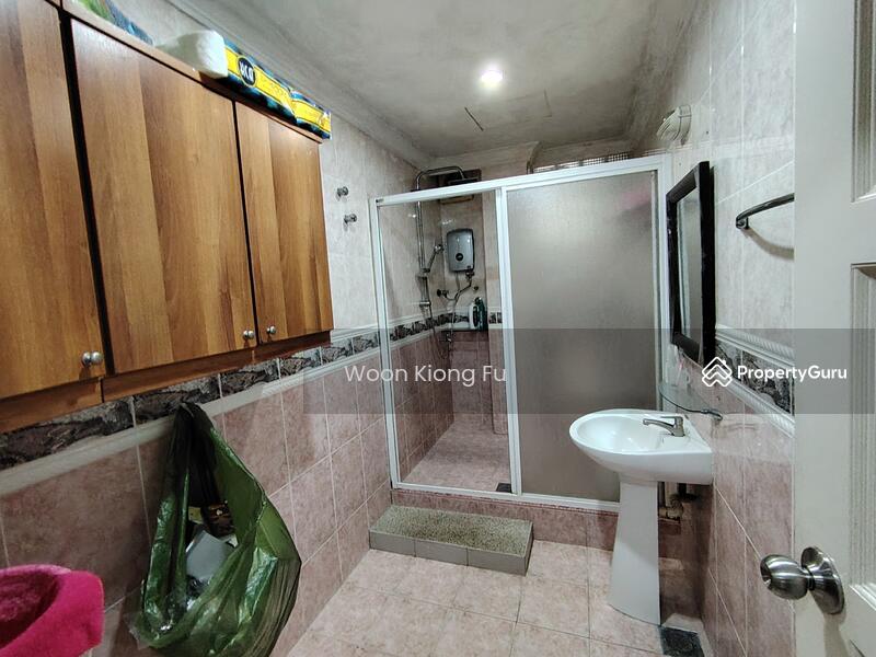 Ground Floor Bathroom