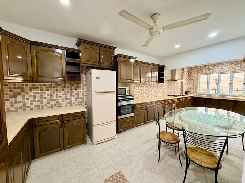 Rumah Teres 2.5 Tingkat untuk Dijual di Bangsar Baru (Bangsar) - Maureen Ooi - Kitchen - PropertyGuru.com.my