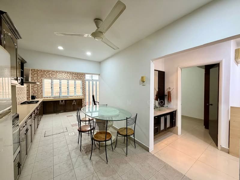 Rumah Teres 2.5 Tingkat untuk Dijual di Bangsar Baru (Bangsar) - Maureen Ooi - Kitchen - PropertyGuru.com.my