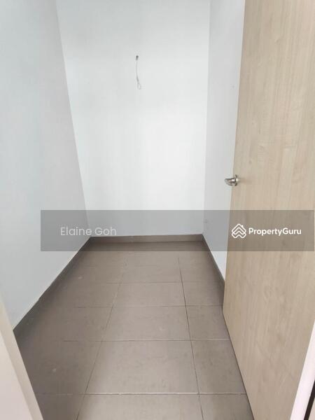 Maidroom/ Storeroom