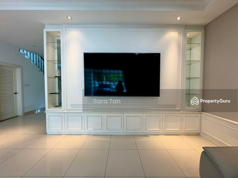 Rumah Teres 2.5 Tingkat untuk Disewa di Setia Eco Glades (Cyberjaya) - Sara Tan - Living Room - PropertyGuru.com.my