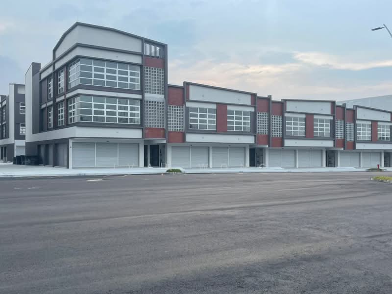 Kedai / Pejabat untuk Dijual di Seksyen U16 (Shah Alam) - Ivan Wong - PropertyGuru.com.my