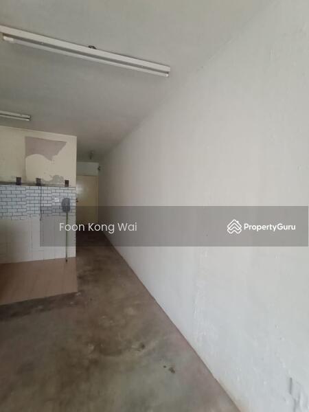 Untuk Dijual - Flora Damansara Apartment