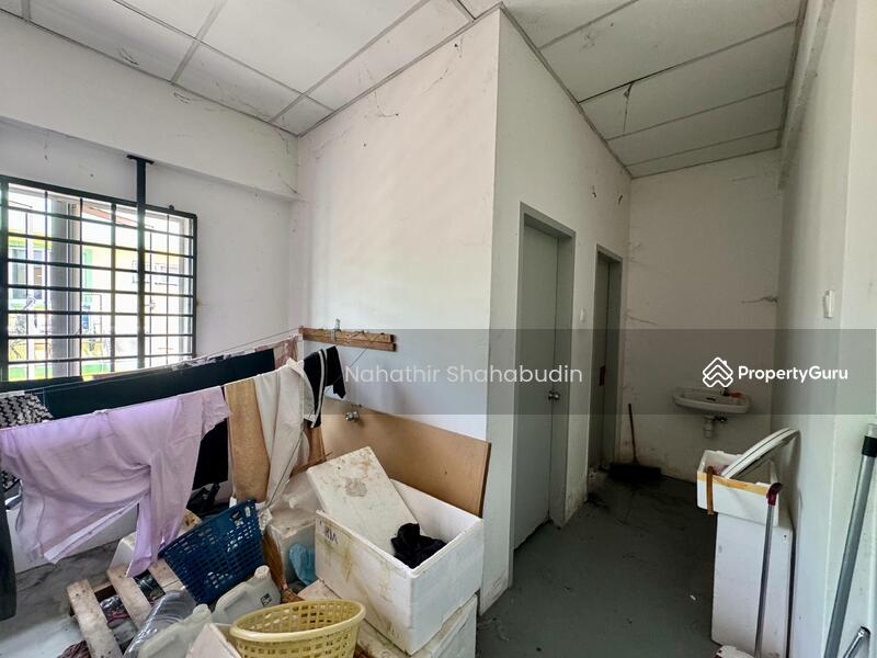 Shop for Sale in Saujana Utama (Puncak Alam) - Nahathir Shahabudin - Others - PropertyGuru.com.my