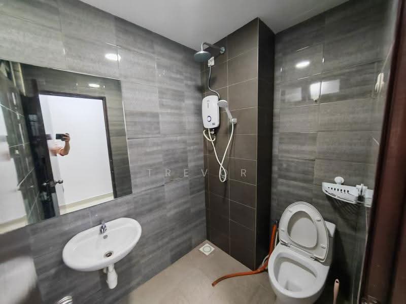 Service Residence for Rent at Symphony Tower (Menara Simfoni) - Trevor Chai - Bathroom - PropertyGuru.com.my