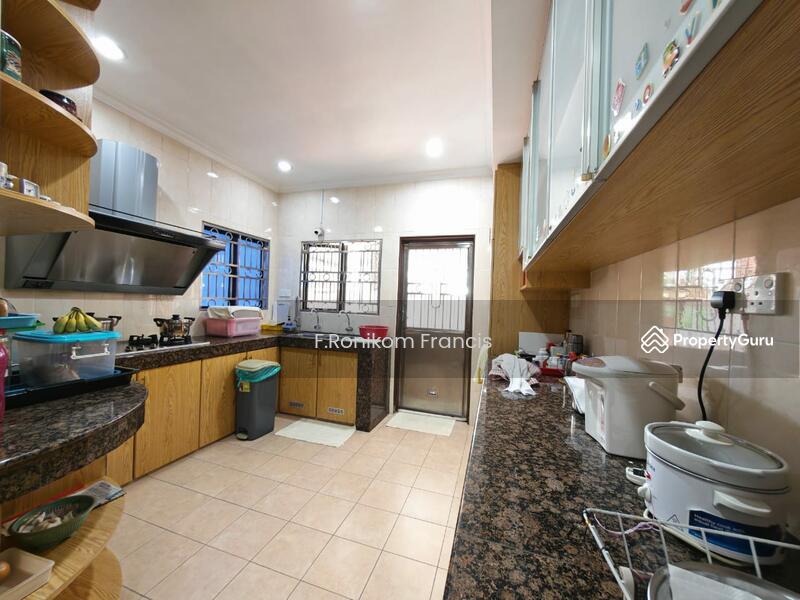Condominium for Sale at Section 5 @ Petaling Jaya - F.Ronikom Francis - Kitchen - PropertyGuru.com.my