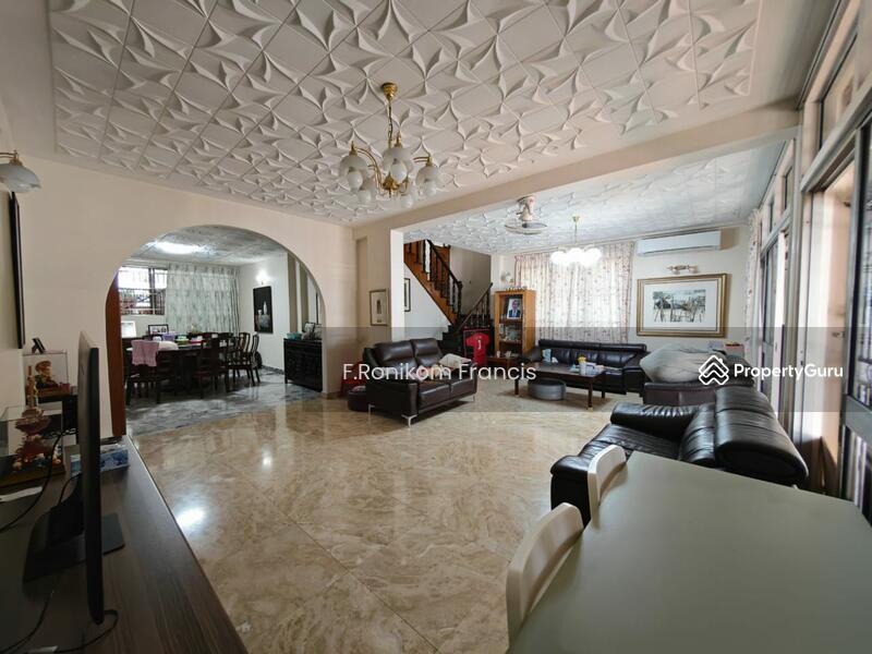 Condominium for Sale at Section 5 @ Petaling Jaya - F.Ronikom Francis - Living Room - PropertyGuru.com.my