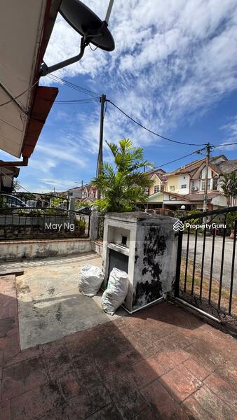 2-storey Terraced House for Sale in Bukit Rahman Putra (Sungai Buloh) - May Ng - Exterior - PropertyGuru.com.my