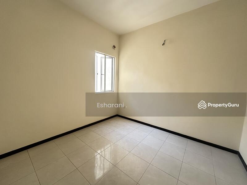 2-storey Terraced House for Sale in Batu 9 (Cheras) - Esharani . - Bedroom - PropertyGuru.com.my